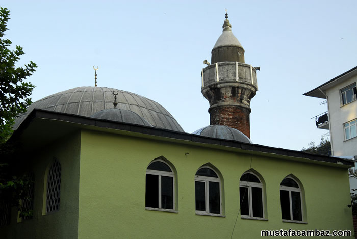 kızıl minare camii- aksaray